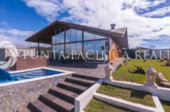 For Sale | 5 Exquisite Cabin Retreat | Mountain Paradise | Furnished | Altos de Cerro Azul