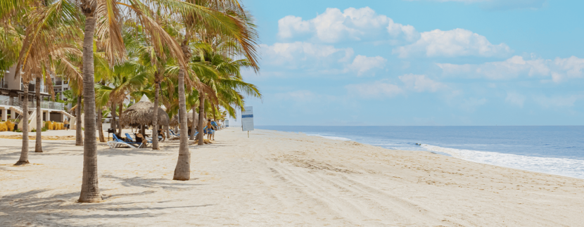 playa caracol beach sky palmers