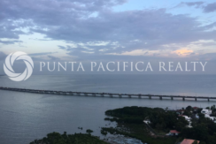 For Rent & For Sale | Prime Location | 3 Bedroom Apartment With Oceanview In Puntarenas Tower